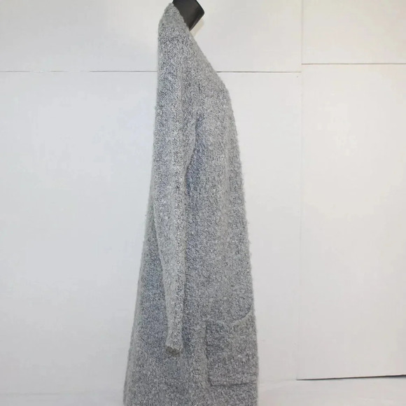 Halogen Shrug  - Picture 4 of 7